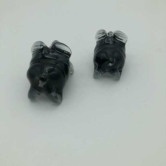 Miniature Glass Pigs - Picture 2 of 6